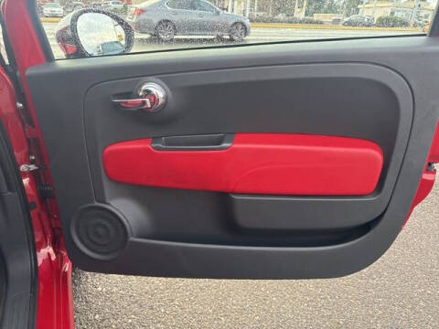 2015 FIAT 500c Lounge