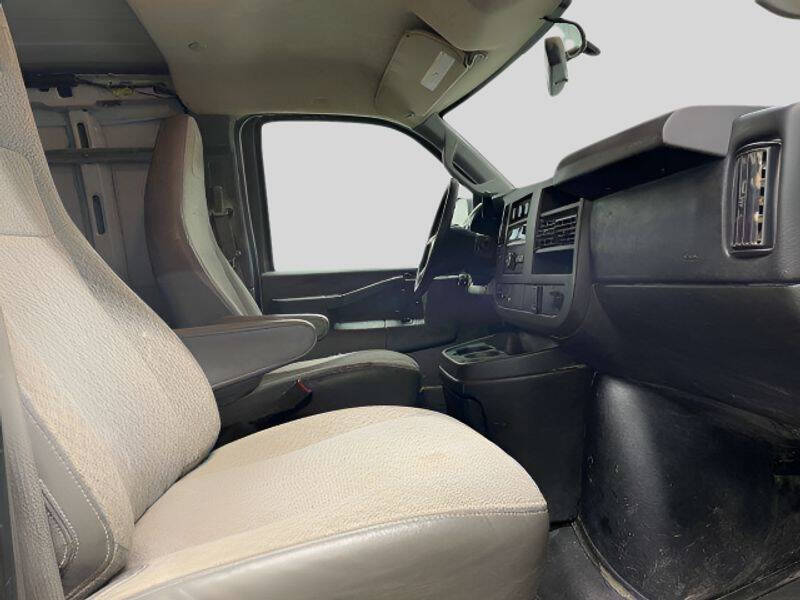 2016 Chevrolet Express 3500