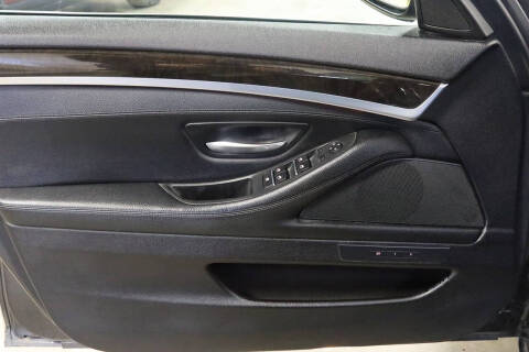 2016 BMW 5 Series 528i xDrive