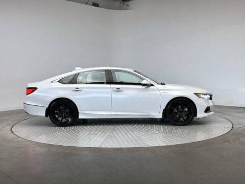 2022 Honda Accord Hybrid Touring