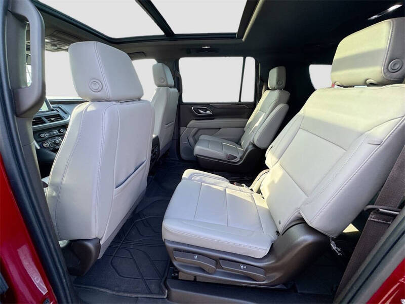 2023 Chevrolet Suburban Z71