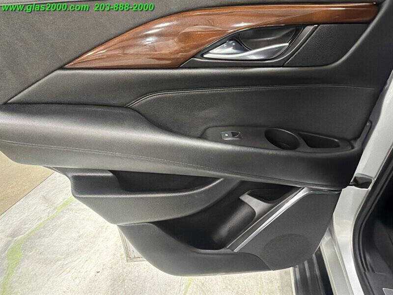 2016 Cadillac Escalade Luxury Collection
