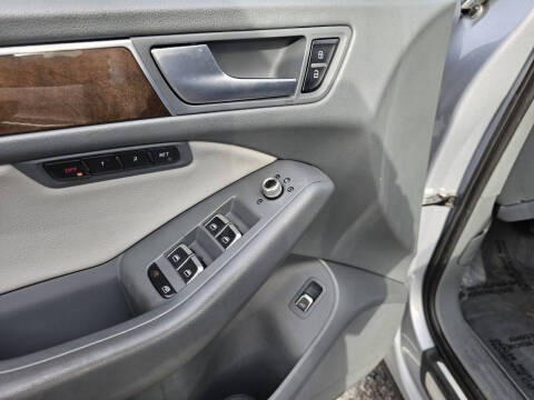 2015 Audi Q5 2.0T quattro Premium Plus