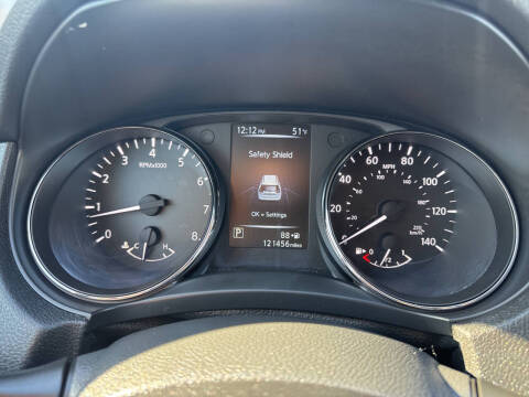 2017 Nissan Rogue SV