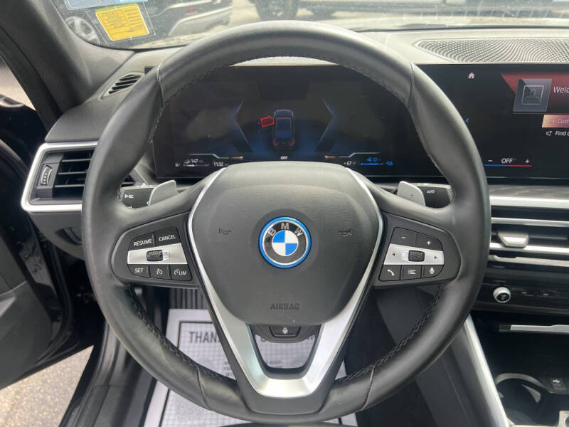 2024 BMW 3 Series 330e xDrive