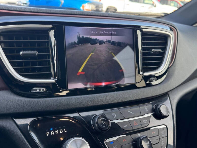 2020 Chrysler Pacifica Touring L Plus 35th Anniversary