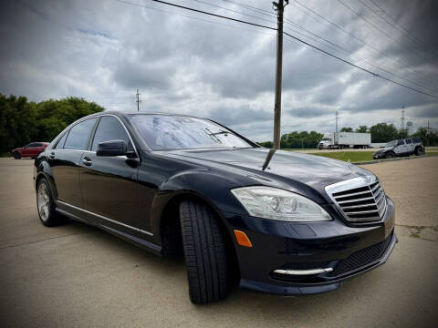 2010 Mercedes-Benz S-Class S 550