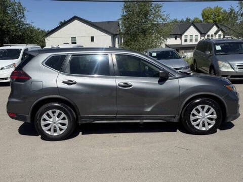 2019 Nissan Rogue S