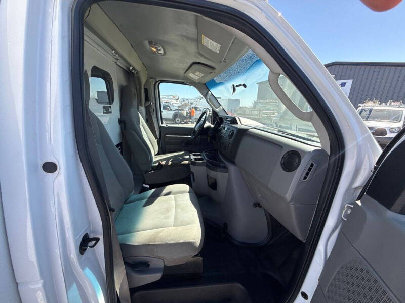 2016 Ford E-Series