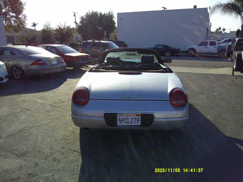 2004 Ford Thunderbird Deluxe
