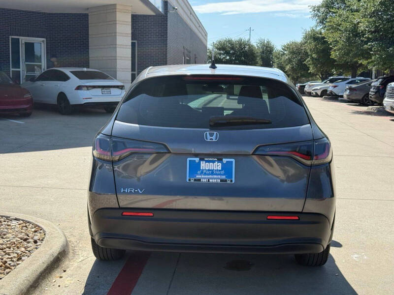 2024 Honda HR-V LX