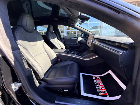 2021 Tesla Model S Plaid