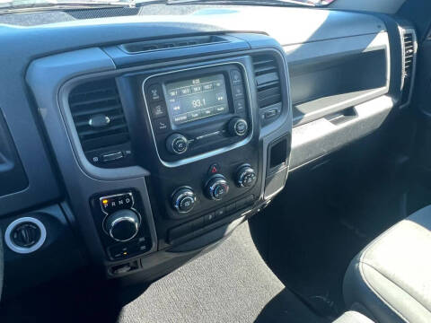 2017 RAM 1500 Express