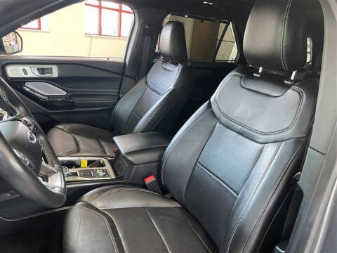 2021 Ford Explorer ST