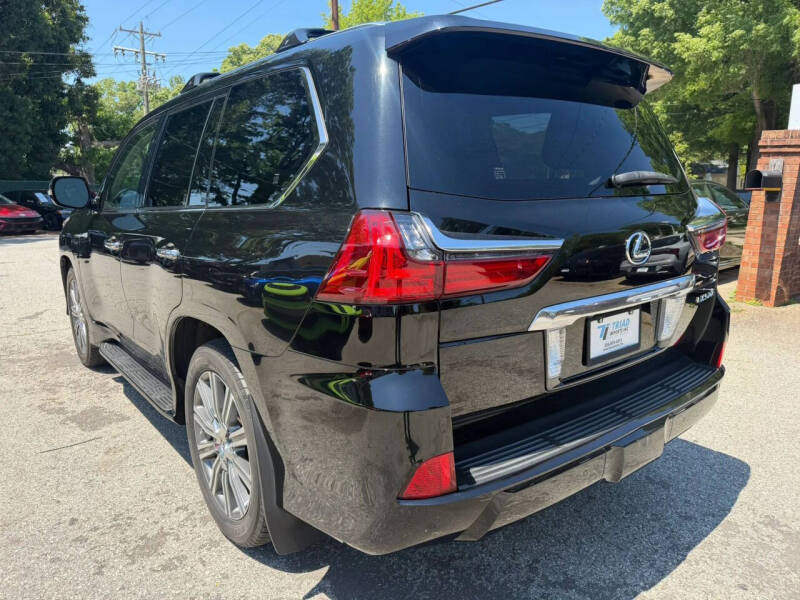 2017 Lexus LX 570