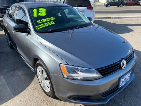 2013 Volkswagen Jetta for sale at CAR GENERATION CENTER, INC. in Los Angeles CA