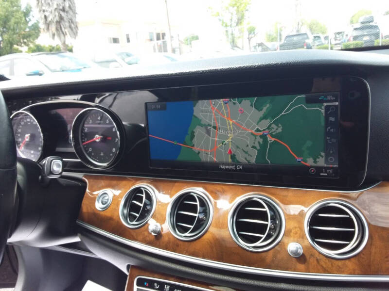 2019 Mercedes-Benz E-Class E 300