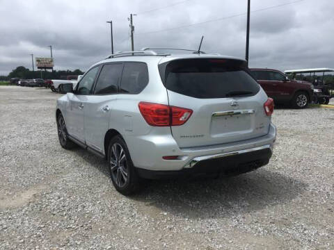 2018 Nissan Pathfinder Platinum