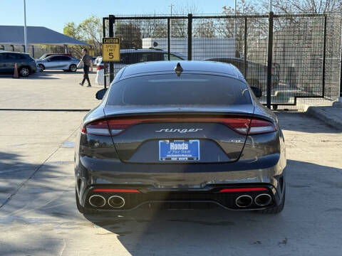 2023 Kia Stinger