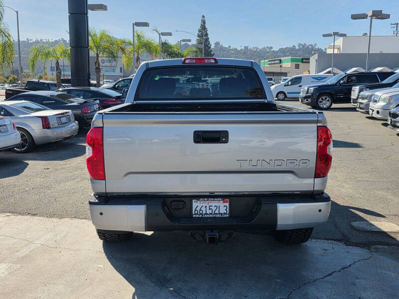 2017 Toyota Tundra SR5