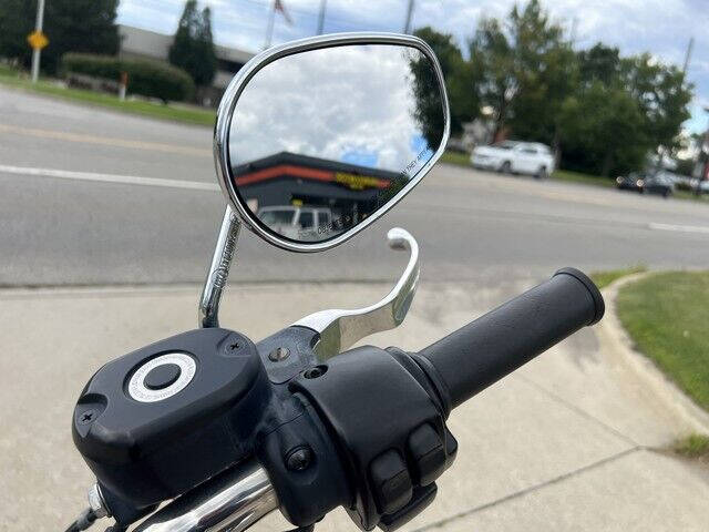 2016 Harley-Davidson XL883L