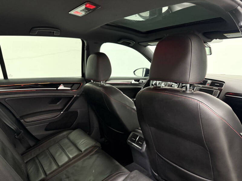 2017 Volkswagen Golf GTI