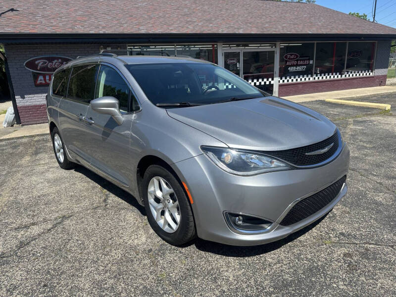 2017 Chrysler Pacifica Touring-L