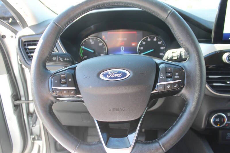 2021 Ford Escape Hybrid SEL