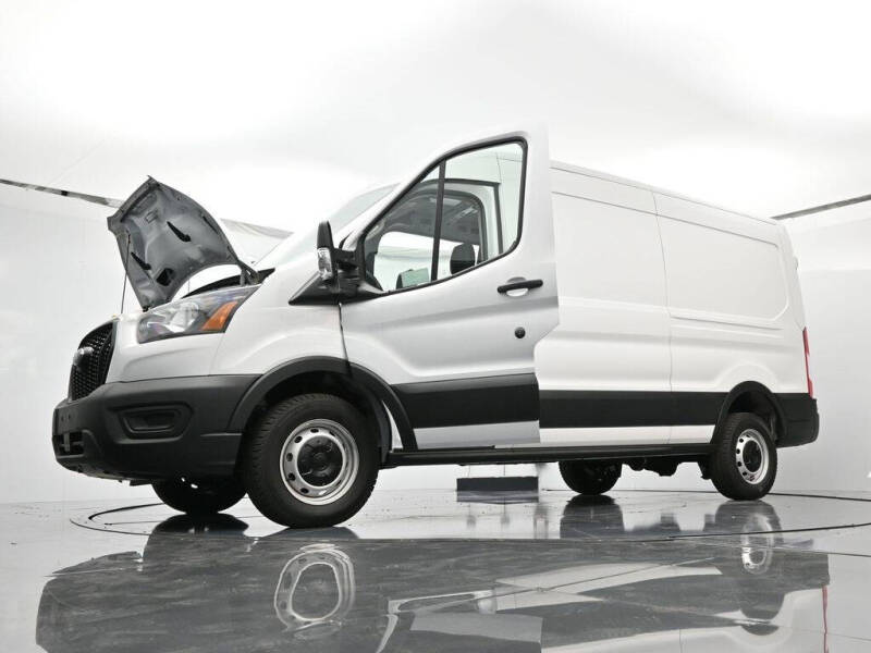 2025 Ford Transit 250