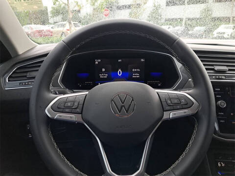 2023 Volkswagen Tiguan SE