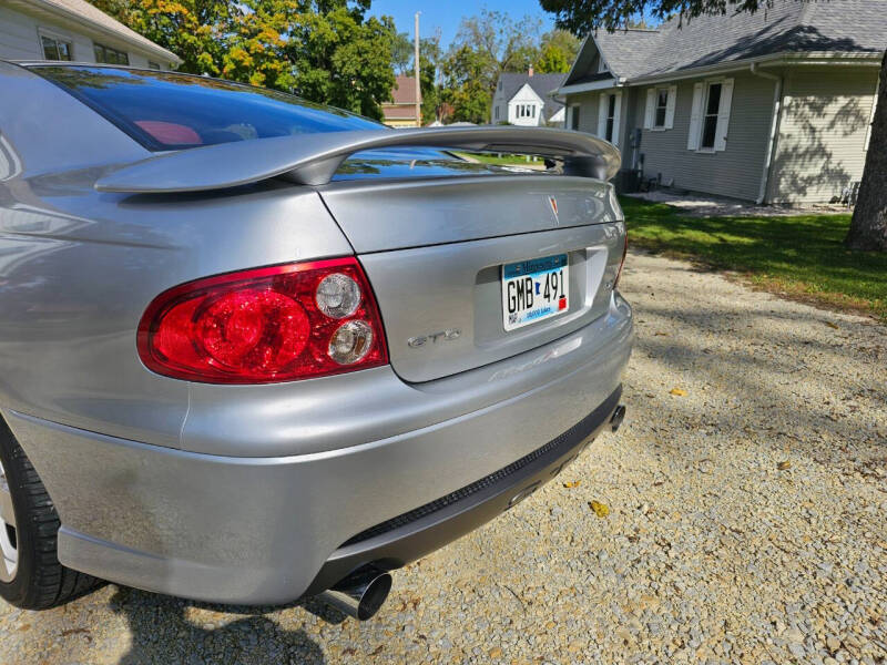 2004 Pontiac GTO
