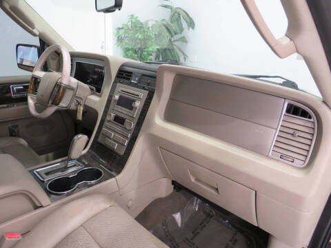 2010 Lincoln Navigator
