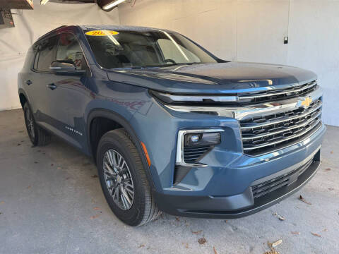 2025 Chevrolet Traverse LT