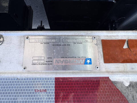 2018 Freightliner M2 106