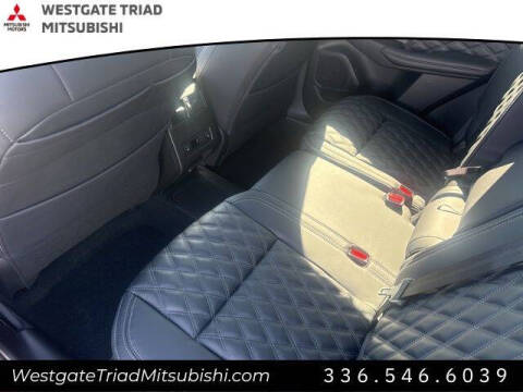 2025 Mitsubishi Outlander PHEV SEL