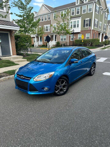 2014 Ford Focus for sale at CarsHut in Lodi NJ