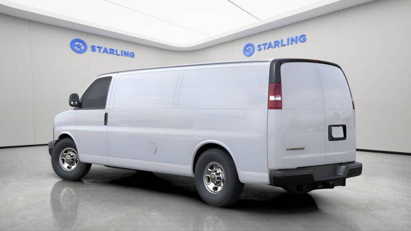 2026 Chevrolet Express 2500