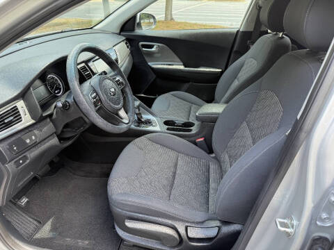 2018 Kia Niro LX