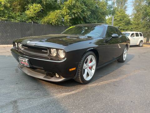 2009 Dodge Challenger for sale at LULAY'S CAR CONNECTION in Salem OR