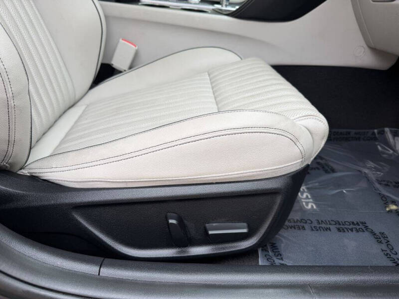 2019 Genesis G70