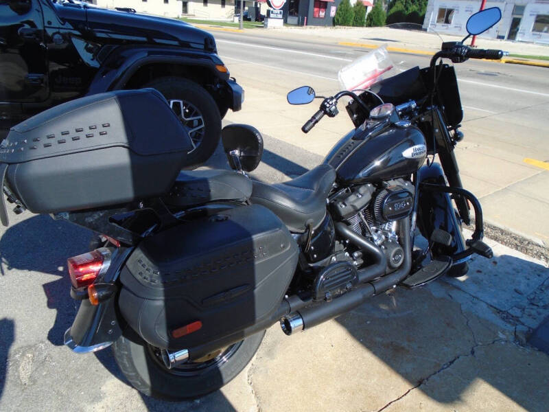 2023 Harley-Davidson flhcs