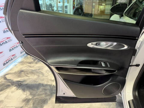 2025 Genesis GV70 2.5T Standard