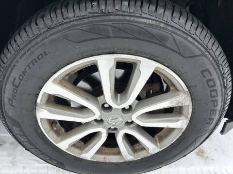 2014 Nissan Pathfinder SV