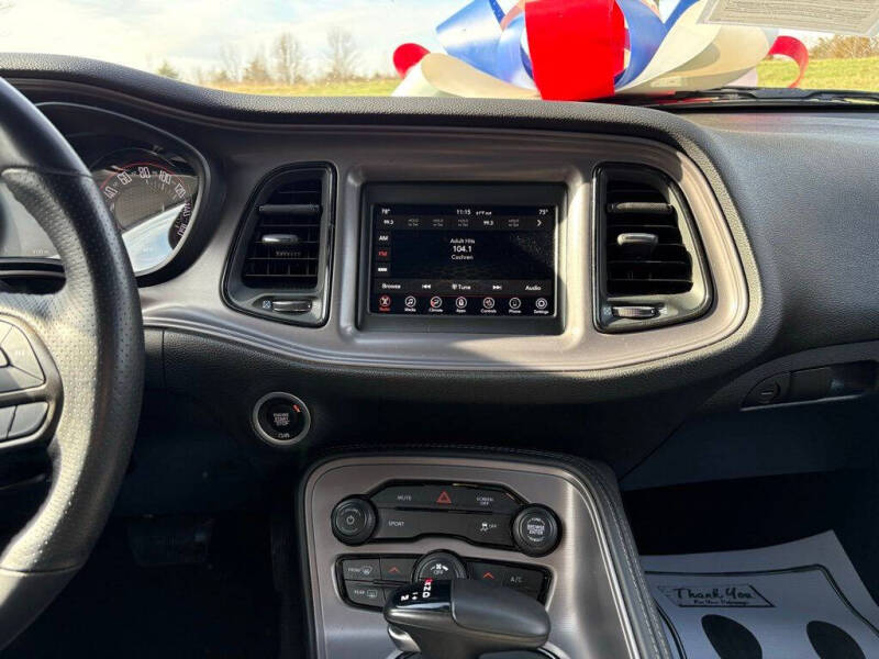 2023 Dodge Challenger SXT