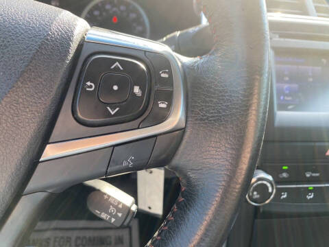 2017 Toyota Camry LE