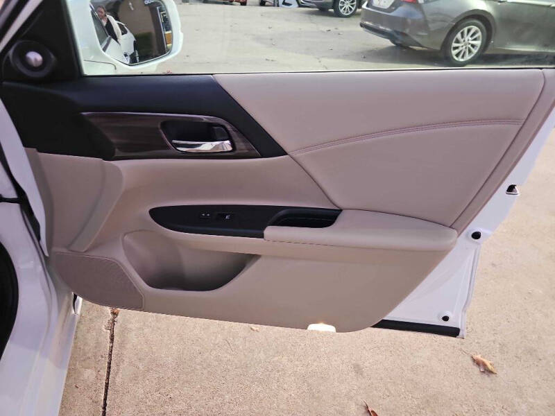 2017 Honda Accord EX-L V6