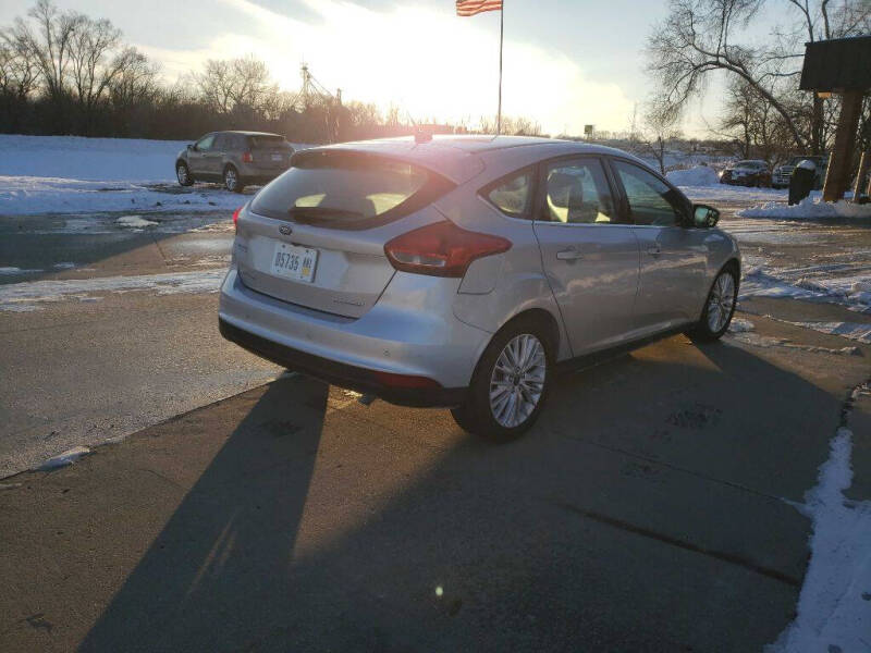 2017 Ford Focus Titanium