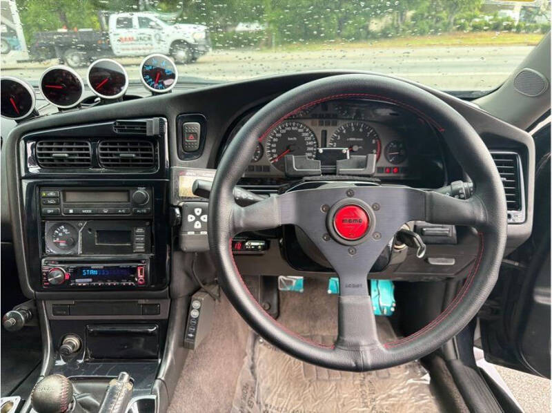 1998 Nissan Stagea