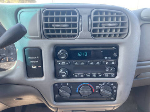 2003 Chevrolet S-10 LS