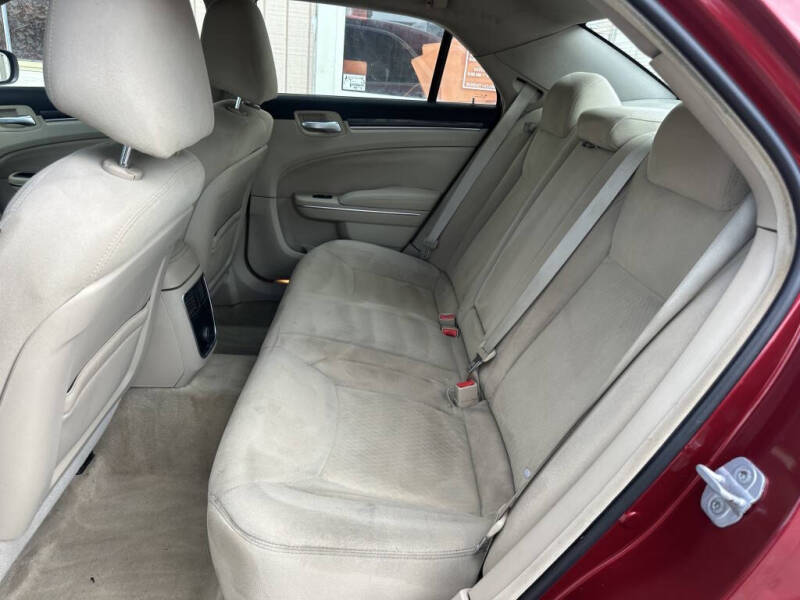 2012 Chrysler 300